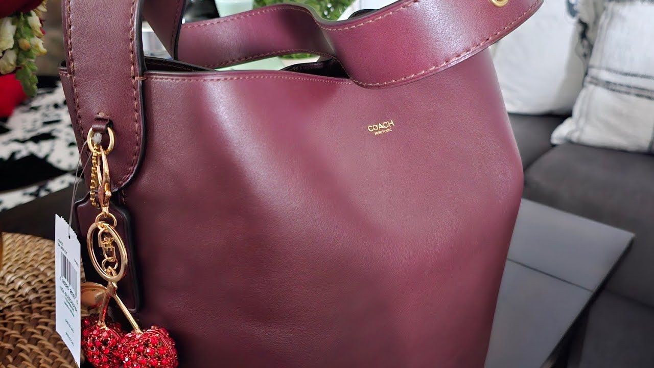 Unboxing Coach Bleecker Bucket bag in Merlot 