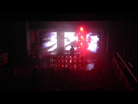 Simon Patterson VS John Askew 2/5 @ Clash Of Gods - Godskitchen 2012