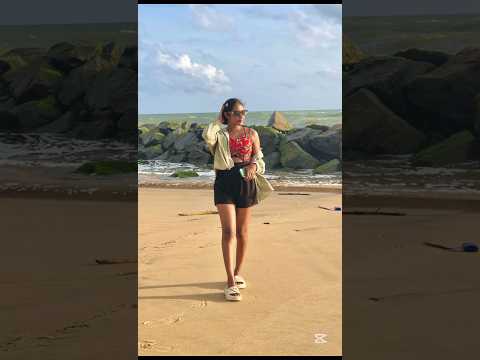 🌊🧿🐚 #fypシ゚viral #viwes1k #beachvibes #relaxing #shortvideo #fyp #tiktok