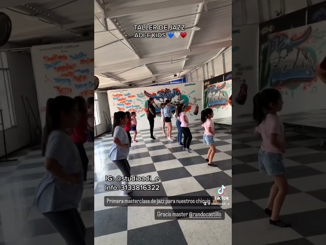 Vídeo relacionado con MSemis Pantalones Largos de Brillantes Metálicas para Niños y Niñas Pantalones de Baile Jazz Hip-Hop para Fiesta Actuación 2-16 Años Plateado 9-10 años