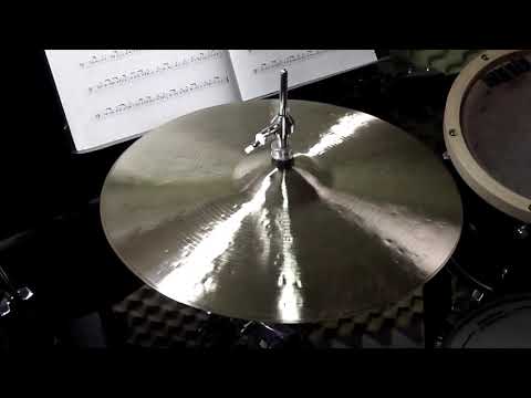 14 Hats, 918g  & 833g - Handcrafted cymbals by Craig Lauritsen