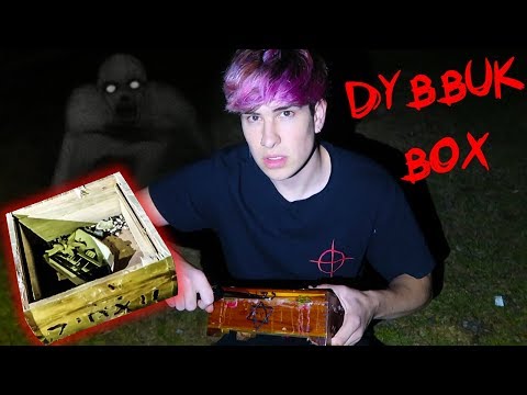 OPENING A DEMON IN A BOX (DYBBUK BOX)