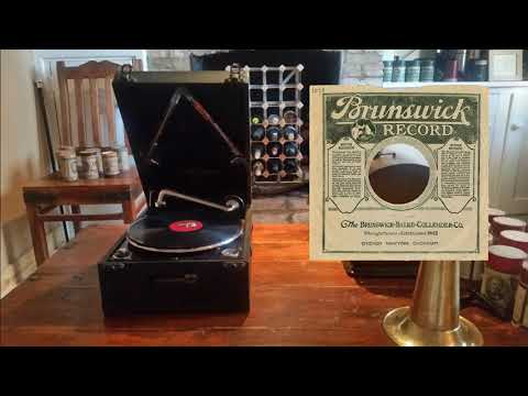 1937: 'Let's Call The Whole Thing Off', Johnny Green and His Orchestra (Brunswick)