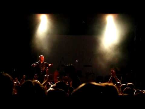 VNV Nation - Ronan goofing off (live at Phoenix Concert Theatre in Toronto 2009-07-14)
