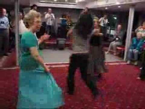 Yiddish Klezmer Dancing: Sher