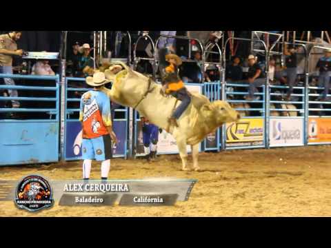 Rodeio de Cândido Mota 2015 - MELHORES MONTARIAS / QUINTA FEIRA