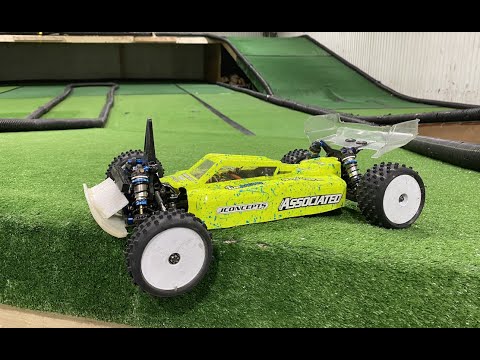 Team Associated B74 turf racing