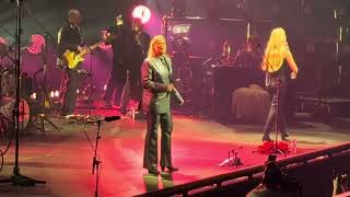 Tina Dickow &amp; Trine Dyrholm - 17.04.2026