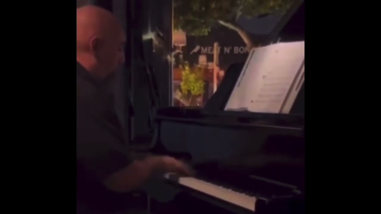 Promotional video thumbnail 2 for Max Farber Jazz Pianist