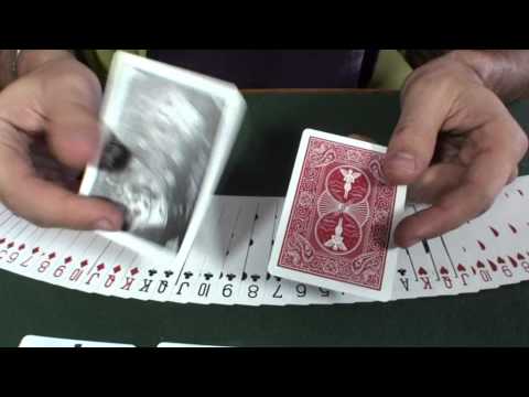 Voir la vidéo Bicycle Grimoire Deck