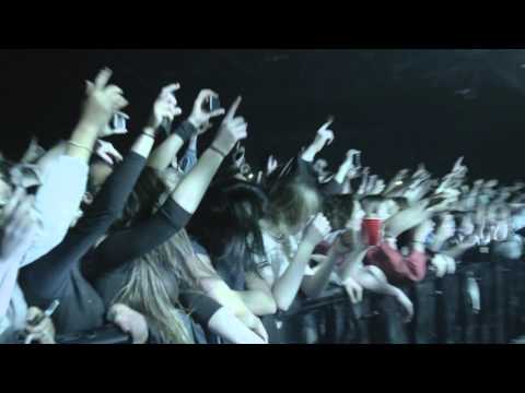 The Wombats - Emoticons (Official Video) (Live from Hordern Pavilion, Sydney)