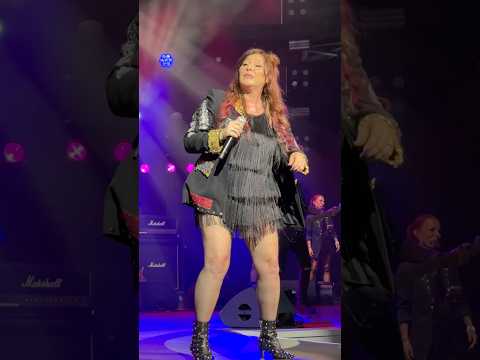 Tiffany Tina Turner Simply the Best #80s #80smusic #tinaturner #tiffany #eattothebeat #epcot