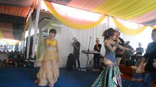 Download lagu N25 Studio Feat Rita Tila, Dewi Azkia - Si Sayang, Tepang Deui mp3 Download lagu N25 Studio Feat Rita Tila, Dewi Azkia - Si Sayang, Tepang Deui mp3