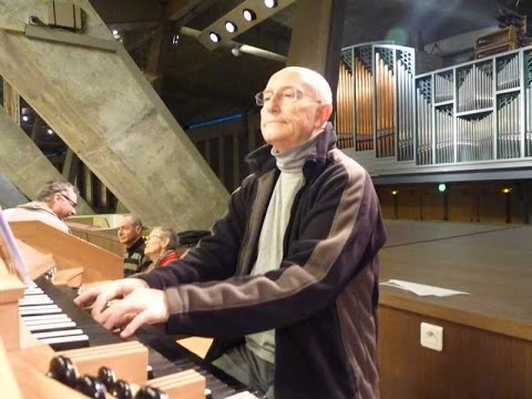 Improvisation over Salve Regina - JeanPaul Lecot