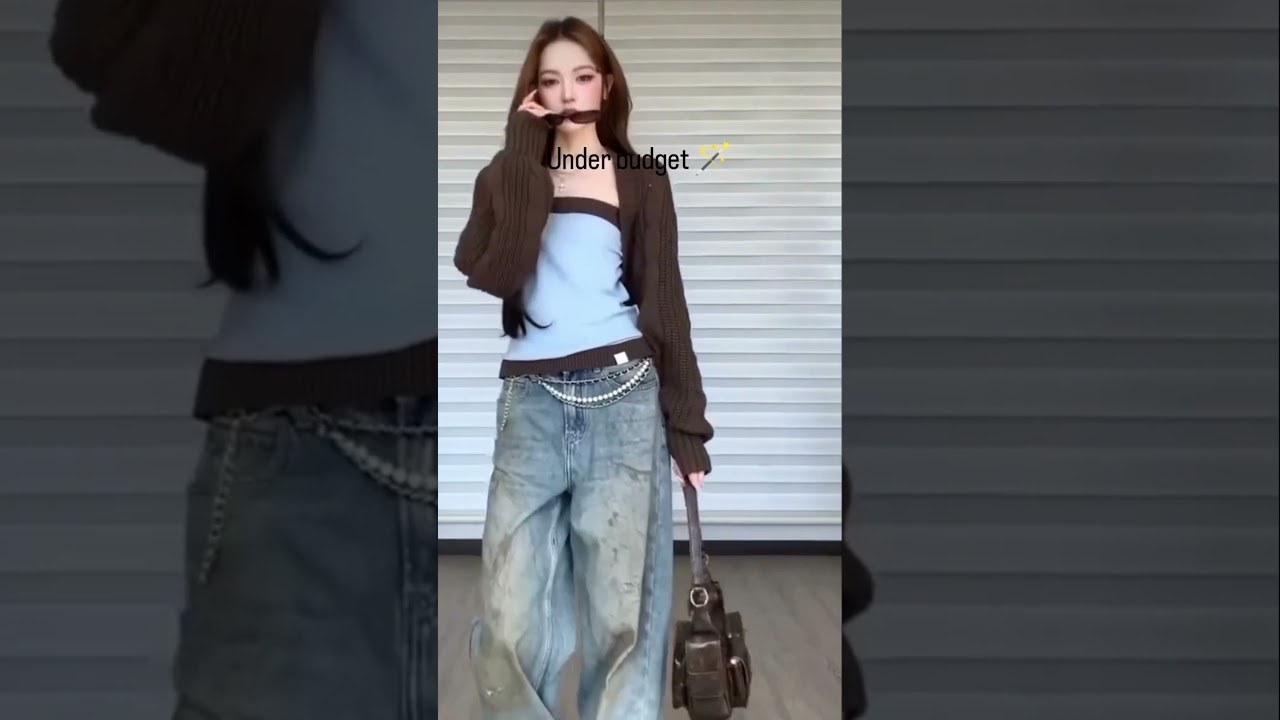 “Try this men’s sweatshirt 👕🔥”#mensfashion#menswear#sweatshirtstyle#outfitinspo#winteroutfit