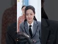 Reborn in College,He Dumps Gold-Digging Ex and Accepts Campus Queen 's 99th Confession—Rewrite Fate!