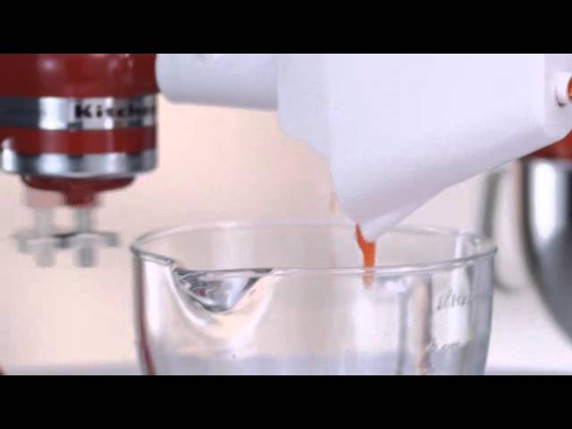 Video Teaser für KitchenAid Artisan Zubehör Einfülltablett.avi