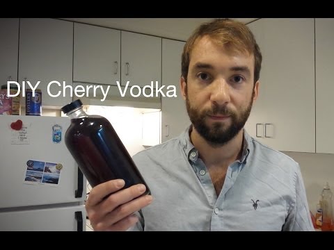 Quick Tip: DIY Cherry Vodka | xoxo cooks