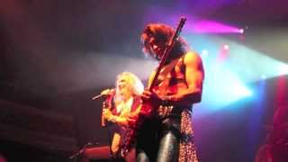 Steel Panther Eyes Of A Panther [Music Video]