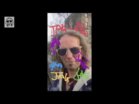 Prog rock visitors.😎🎸🎹