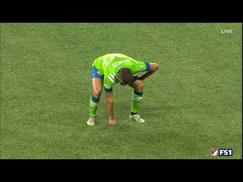 GOAL: Nicolas Benezet's first goal for Sounders FC