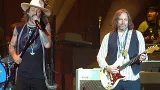 The Black Crowes Live 2021 🡆 Hey Hey What Can I Do ⬘ Led Zeppelin 🡄 Aug 14 ⬘ The Woodlands, TX