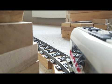 LEGO 7897 Passenger Train engine, 29-metre-long track. Take 2