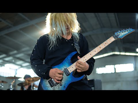 NIKHARA feat WIRATAMA & ABAH ANDRIS - SURREAL (Official Music Video)