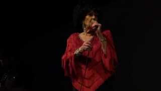 Wanda Jackson - Right Or Wrong - 7/25/13   (song begins at 2:20)