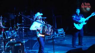 Remmy Valenzuela &quot;Se Va Muriendo Mi Alma&quot; Chicago, IL. 11/8/2014