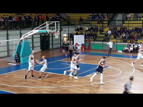 Samb Basket-Bramante Pesaro 73-69, guarda gli ultimi due minuti