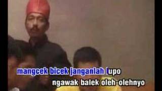 Download lagu Pempek-Pempek Lenjer (kemass) mp3