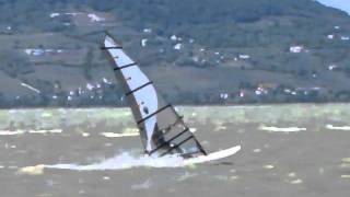 preview picture of video 'Balatonfenyves Windsurfing 5.5.2011'