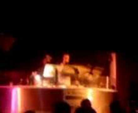 Gregor Salto playing Veron and Praia del Sol - Sleazy