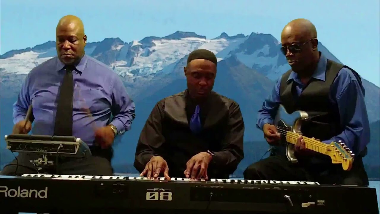 Promotional video thumbnail 1 for R&R Jazz Band