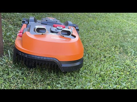 WORX “Landroid” robot lawnmower, unpacking and first grass cutting