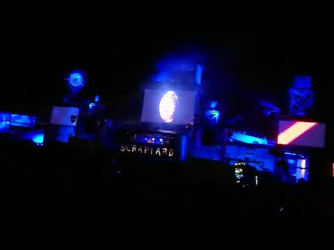 mandidextrous @ scrapyard