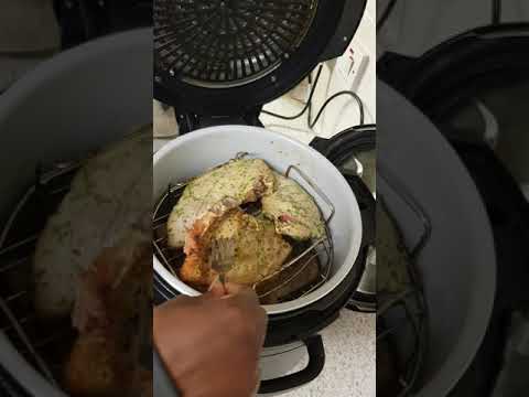 NINJA FOODI MULTI COOKER, AIR FRYING PORK CHOPS.