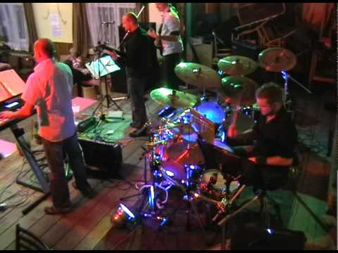 ORCHIDEA dama pri tele.avi