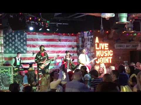 Audio Exchange covering Adele & Gnarls Barkley at Tin Roof Orlando - Halloween 2016