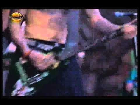 Soulfly - Headup (Deftones Cover) +Cockroaches (Nailbomb) + Territory (Sepultura)