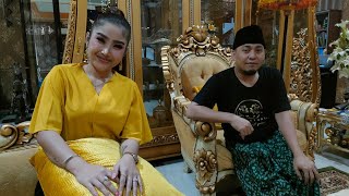 Download lagu NGOPI ( NGOBROL PiNTAR) ANIK ARNIKA & USTAD UJANG BUSTOMI mp3