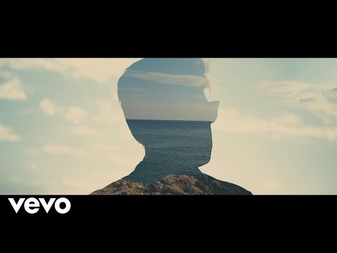 Videoclip de Hypertranquille — Benjamin Biolay