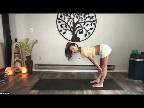 Yoga coffee break 17-minute practice