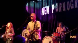 The New Pornographers - Use It