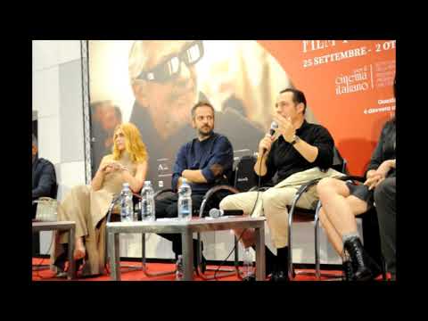 Marilyn ha gli occhi neri al BIF&ST 2021 - La follia dei personaggi