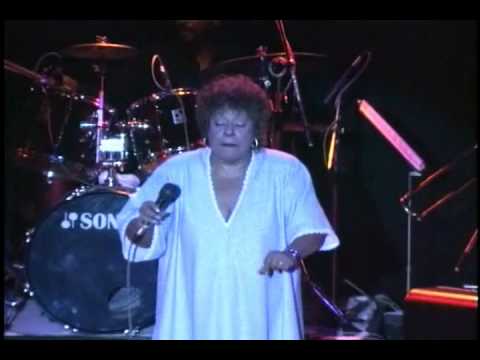 SE É TARDE ME PERDOA - Leny Andrade