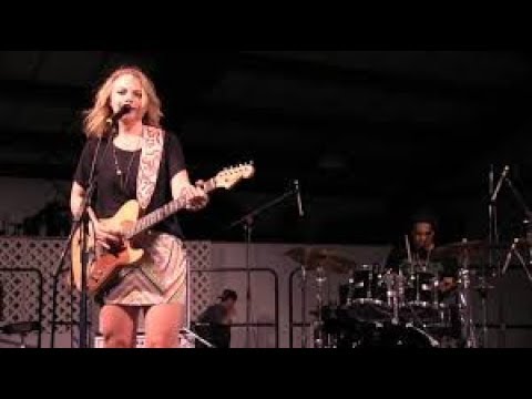 SAMANTHA FISH & FRIENDS LIVE