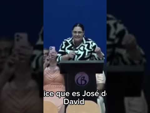 Ministracion em Lá Asamblea de Dios em Santa Cruz de Lá Sierra - Bolívia