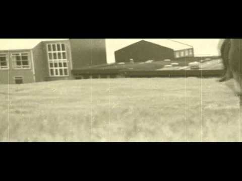 Flykra running on the mark..